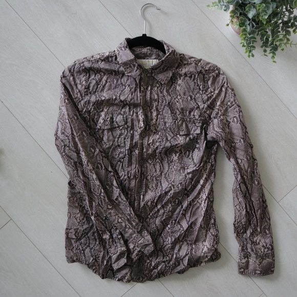 Michael Kors button up shirt - Picture 1 of 2